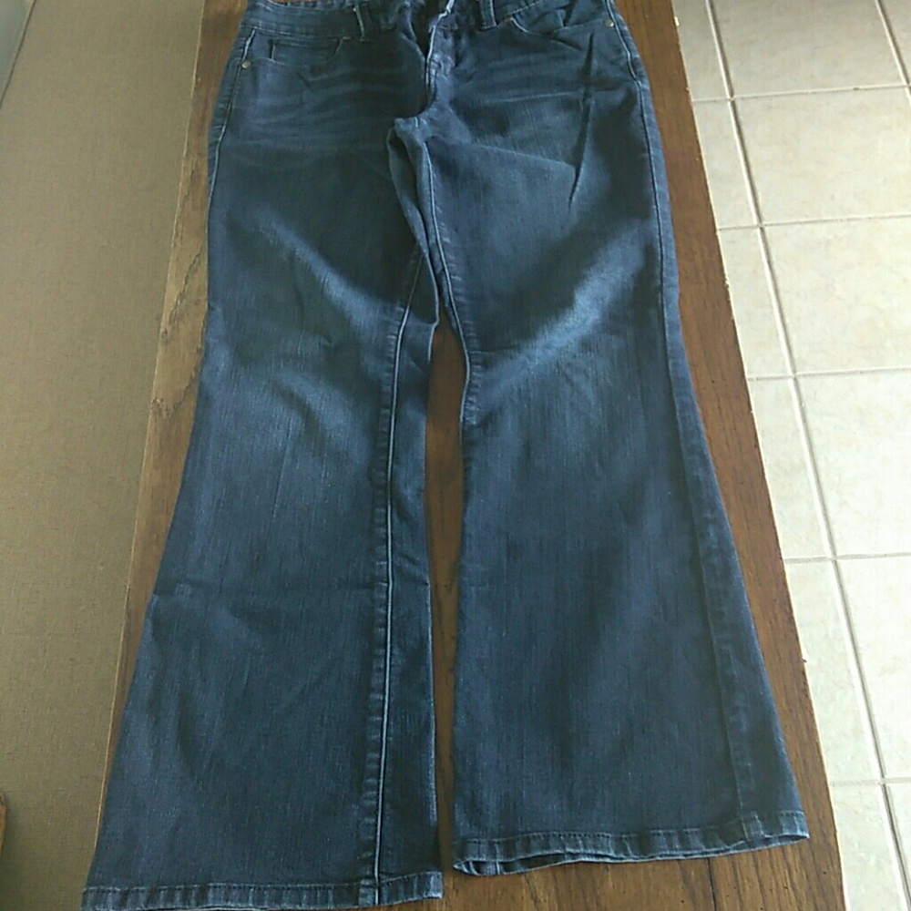 The Limited 6S jeans